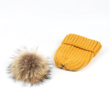Beanie w/ Detachable Pom (unisex)